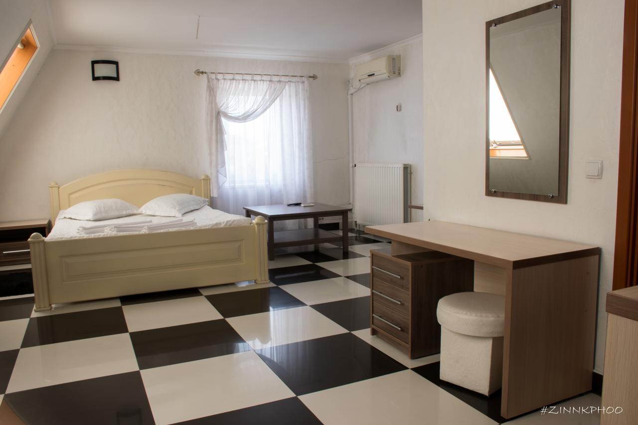 Kedem Hotel Lipiny ภายนอก รูปภาพ