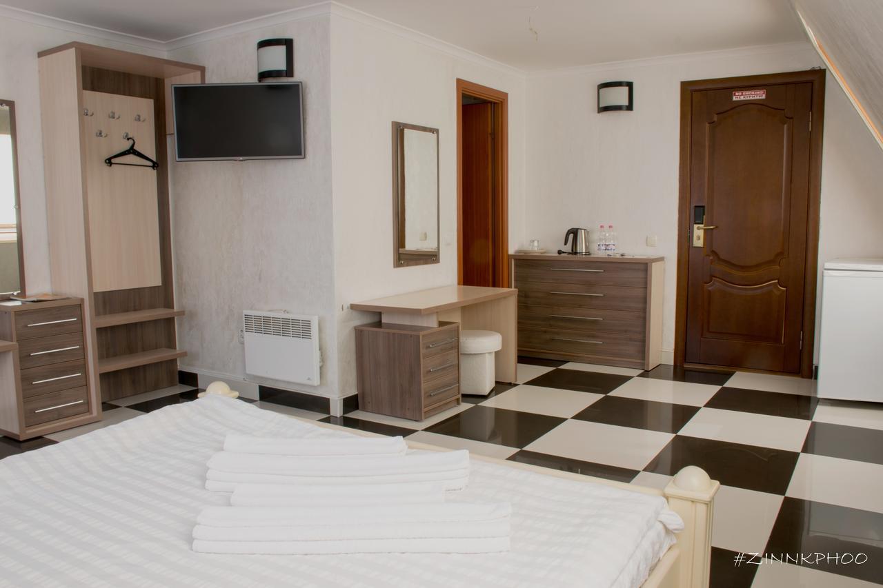 Kedem Hotel Lipiny ภายนอก รูปภาพ